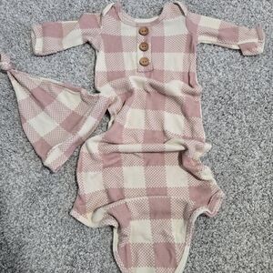 Baby Knot Gown & Hat